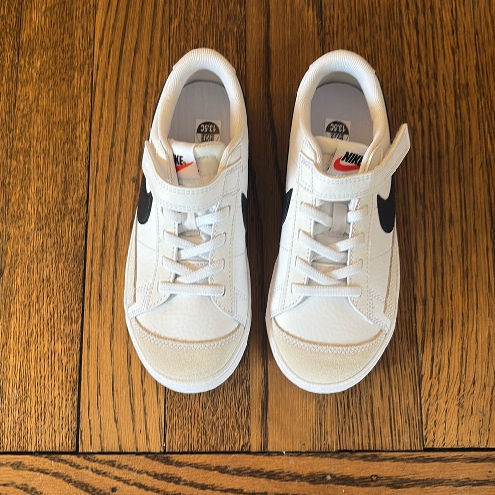 Nike Kids Blazer Low 77 Size 13.5